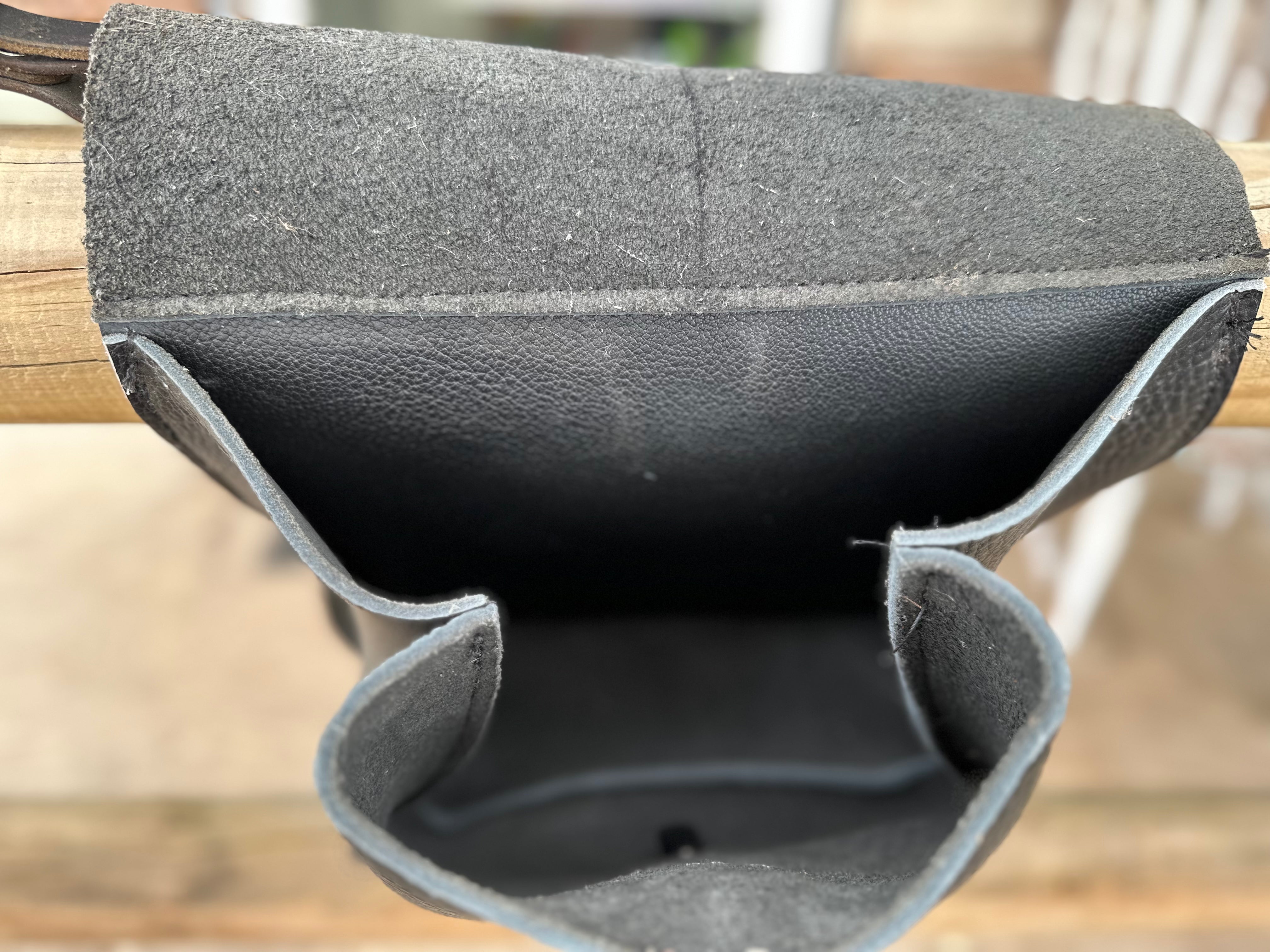 Leather motorcycle saddle bag